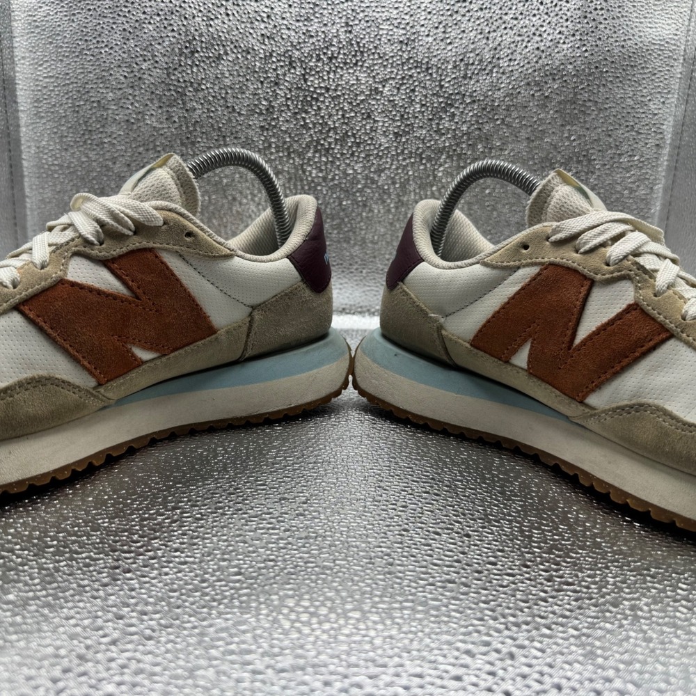 Size 9 New Balance 237 Sneakers Womens Tan Excellent Retro Suede WS237BA - Picture 6 of 9